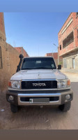 utilitaire-toyota-land-cruiser-2011-ouargla-algerie