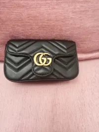 Mini pochette Gucci authentique 