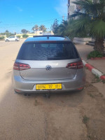 voitures-volkswagen-golf-7-2017-oran-algerie