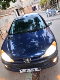 voitures-peugeot-206-2009-herenfa-chlef-algerie