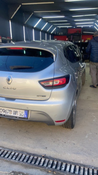 voitures-renault-clio-4-2018-gt-line-boumerdes-algerie