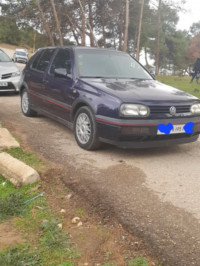 voitures-volkswagen-golf-3-1995-tiaret-algerie