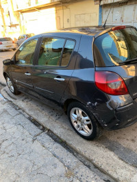 voitures-renault-clio-3-2007-bouzareah-alger-algerie