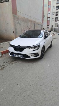 سيارات-renault-megane-4-2022-limited-برج-بوعريريج-الجزائر
