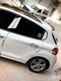 سيارات-peugeot-208-2014-سطيف-الجزائر
