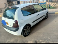 voitures-renault-clio-2-2002-oued-sly-chlef-algerie