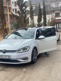 voitures-volkswagen-golf-7-2017-carat-plus-bir-el-djir-oran-algerie