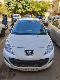 voitures-peugeot-207-2012-msila-algerie