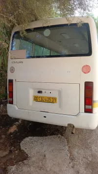 Nissan Civilian 2005