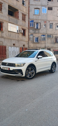 voitures-volkswagen-tiguan-2019-r-line-bouiche-bouira-algerie