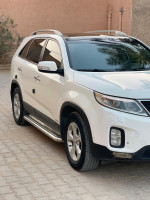 voitures-kia-sorento-2014-el-meniaa-menia-algerie