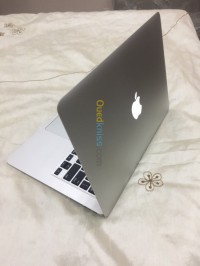 الجزائر-الحراش-كمبيوتر-محمول-macbook-air-i5-13-année-2013
