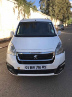 commerciale-peugeot-partner-2016-blida-algerie