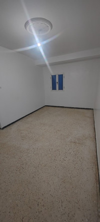 appartement-location-f3-relizane-oued-rhiou-algerie