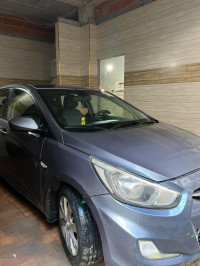 voitures-hyundai-accent-rb-4-portes-2017-baraki-alger-algerie