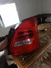 Feux arrière droit suzuki swift 
