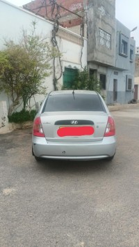 cars-hyundai-accent-2010-confort-bir-el-djir-oran-algeria