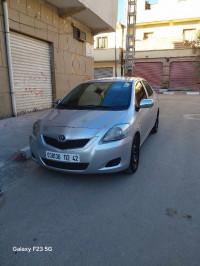 voitures-toyota-yaris-sedan-2012-khemis-miliana-ain-defla-algerie