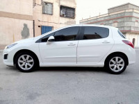 voitures-peugeot-308-2012-oum-el-bouaghi-algerie