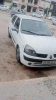 voitures-renault-clio-2-2002-chlef-algerie