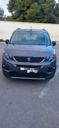 voitures-peugeot-partner-2022-tepee-allure-medea-algerie