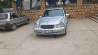 berline-mercedes-classe-c-2001-220-exclusive-batna-algerie