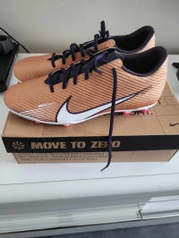 soli nike original