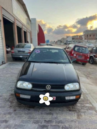 voitures-volkswagen-golf-3-1992-boufarik-blida-algerie