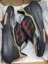 Adidas ULTRABOOST 22 GORE-TEX - Ref GZ6876 - Original اصلية - Pointure 46 2/3  / 30 CM