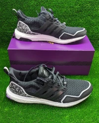 Adidas ULTRABOOST 5.0 X MARVEL BLACK PANTHER Ref HR0518  Original اصلية - Pointure  47 1/3 / 30.5 CM