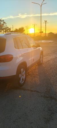 سيارات-volkswagen-tiguan-2014-برج-بونعامة-تيسمسيلت-الجزائر