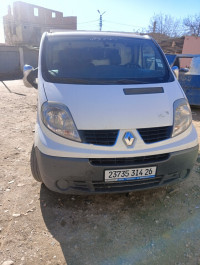 fourgon-renault-trafic-2014-ouamri-medea-algerie