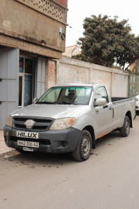 voitures-toyota-hilux-2006-kolea-tipaza-algerie