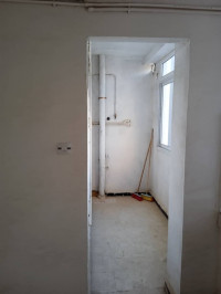 appartement-vente-f3-alger-birkhadem-algerie