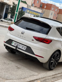 voitures-seat-leon-2018-fr15-el-azizia-medea-algerie