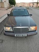 voitures-mercedes-classe-e-1993-230-i-annaba-algerie