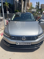 grande-berline-volkswagen-passat-2018-r-line-tissemsilt-algerie