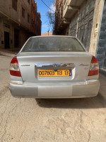 berline-hyundai-accent-2013-gls-tlemcen-algerie