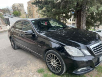 grande-berline-mercedes-classe-e-2010-zeralda-alger-algerie