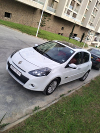 voitures-renault-clio-3-2010-night-and-day-cheraga-alger-algerie