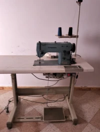 Machine acoudre