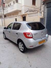 voitures-dacia-sandero-2014-cheraga-alger-algerie