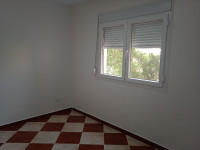 appartement-location-f4-alger-bab-ezzouar-algerie