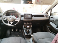 voitures-renault-clio5-2023-djelfa-algerie