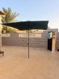 outdoor-furniture-parasol-de-jardin-neuf-250x-250-inclinable-avec-manivelle-hadjadj-mostaganem-algeria