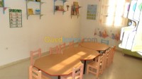 الجزائر-الرغاية-مدارس-و-تكوين-creche-les-abeilles-reghaia