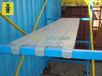 Plancher d'echafaudage encastrable