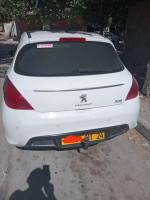 moyenne-berline-peugeot-308-2011-oued-zenati-guelma-algerie