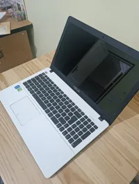 ASUS semi gamer 