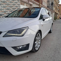 voitures-seat-ibiza-2013-skikda-algerie